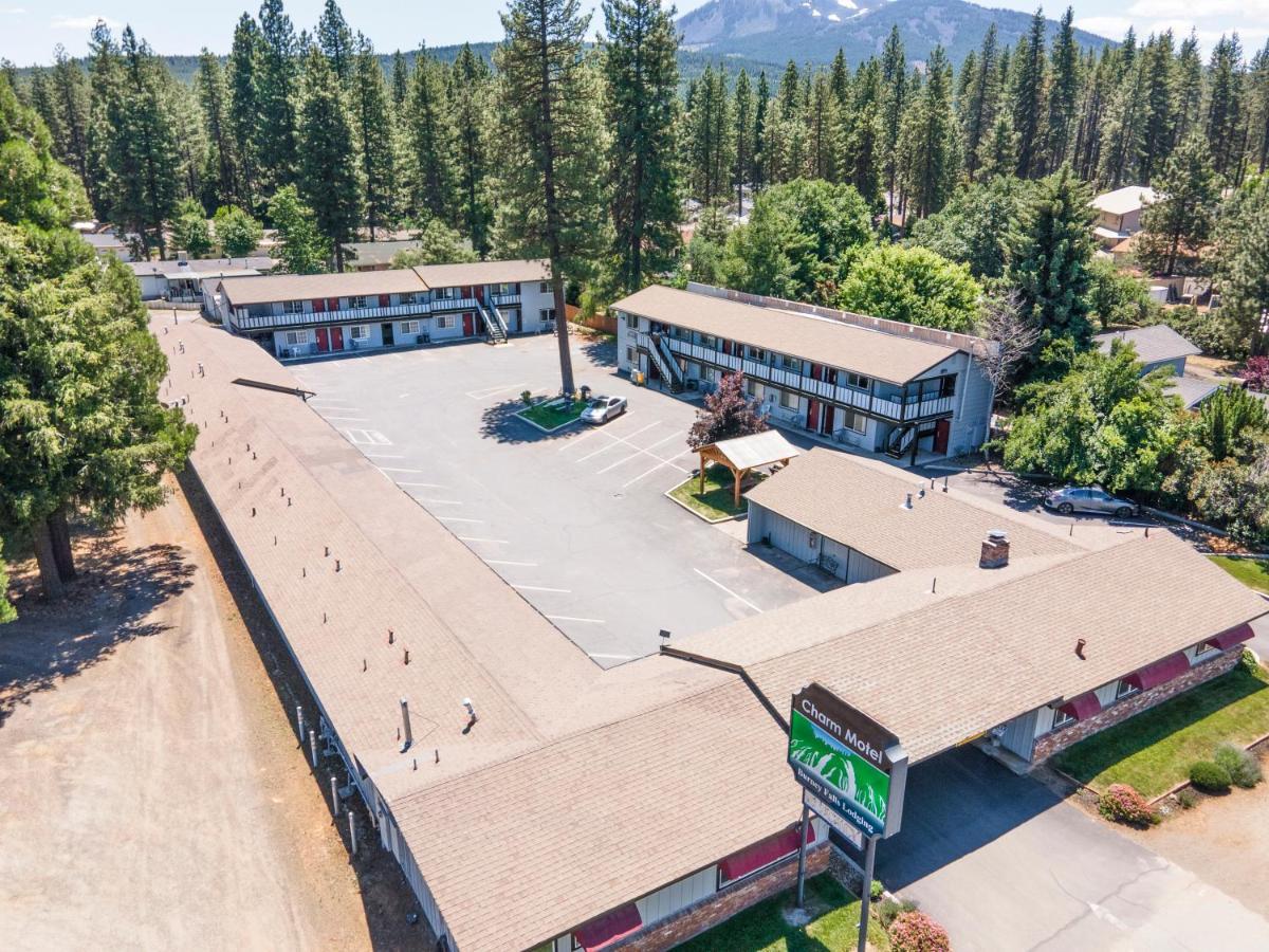 Charm Motel & Suites Burney Екстериор снимка